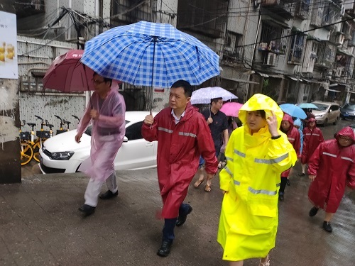 推动“三在”扎根宜粮 党员冲在防汛一线